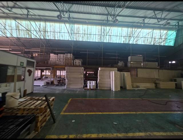 4,656M² WAREHOUSE TO LET IN ALRODE